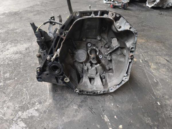 BOITE DE VITESSE MANUEL RENAULT/DACIA 1.5DCI CODE: JR5147 - Vue 2